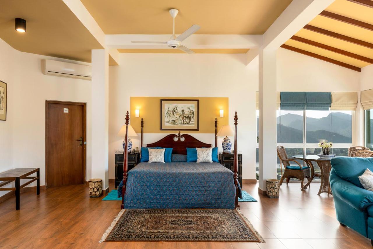 The Albatross, Kandy * Digana