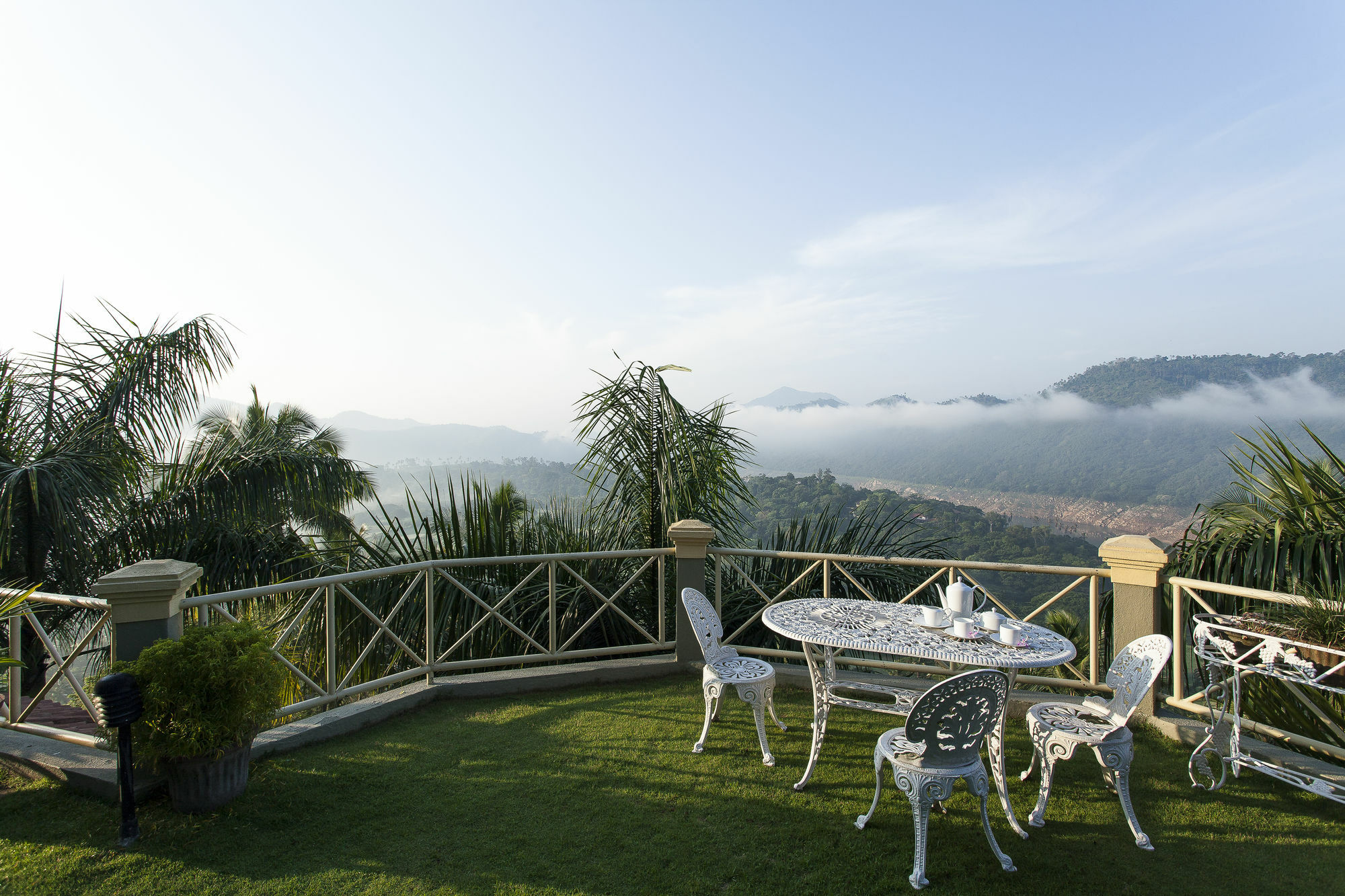 The Albatross, Kandy Villa Digana